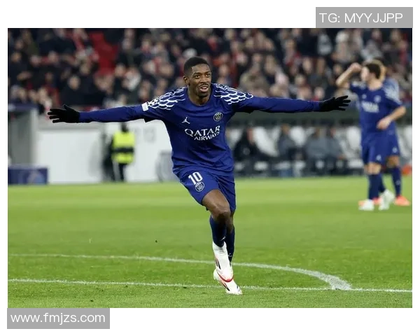 中超精彩对决巴萨狂胜利物浦五球大捷补时进球引爆全场热情