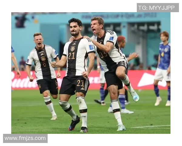 巴黎圣日耳曼逆转里昂精彩瞬间回顾世界杯赛场震撼全场